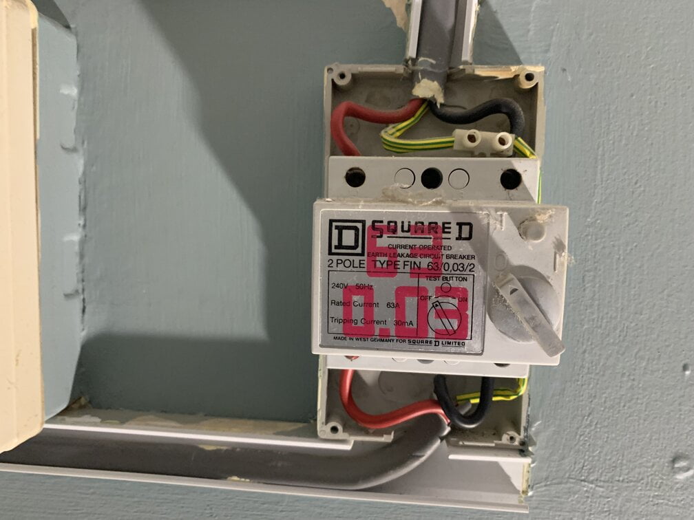 outdated two-part fuse box